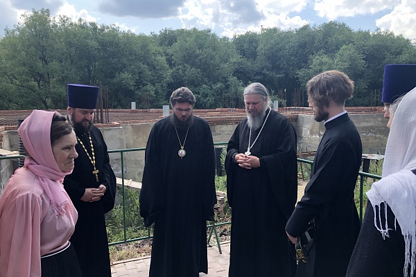 22 июля рабочий визит епископа Фомы.
